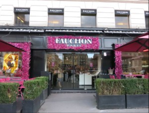 Le traiteur Fauchon, place de la madeleine à Paris.