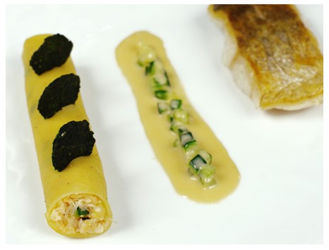 You are currently viewing Dos de lieu jaune rôti sur la peau, cannelloni de chair d’araignée aux courgettes