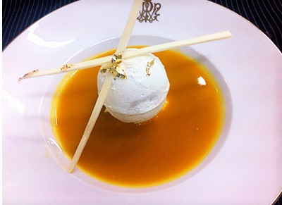 You are currently viewing Vacherin glacé aux fruits confits, gaspacho exotique au yuzu