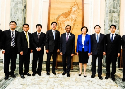 You are currently viewing Renforcement des accords sur le tourisme entre Madagascar et la Chine