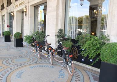 Lire la suite à propos de l’article Paris : des vélos électriques pour les clients d’un hôtel 4*