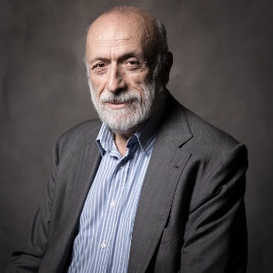 Lire la suite à propos de l’article Carlo Petrini, président de Slow Food International, reçoit le Prix François Rabelais