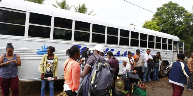 Lire la suite à propos de l’article TOURISME – Cinq chèques vacances de 100 000 ariary chacun pour 2287 employés de la Jirama