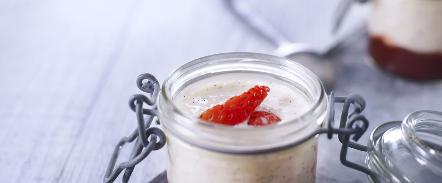 You are currently viewing Riz au lait vanillé et fraises compotées