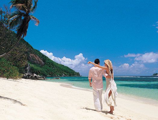 You are currently viewing Les Seychelles : la destination prisée pour les mariages et les lunes de miel