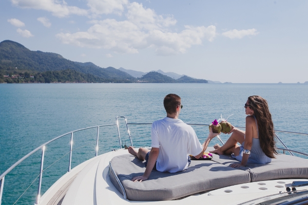 You are currently viewing Tourisme de plaisance : Dream Yatch Charter s’installe à Nosy-Be