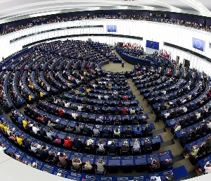 Lire la suite à propos de l’article Parlement Européen : l’industrie demande le rétablissement de l’intergroupe “Tourisme durable”