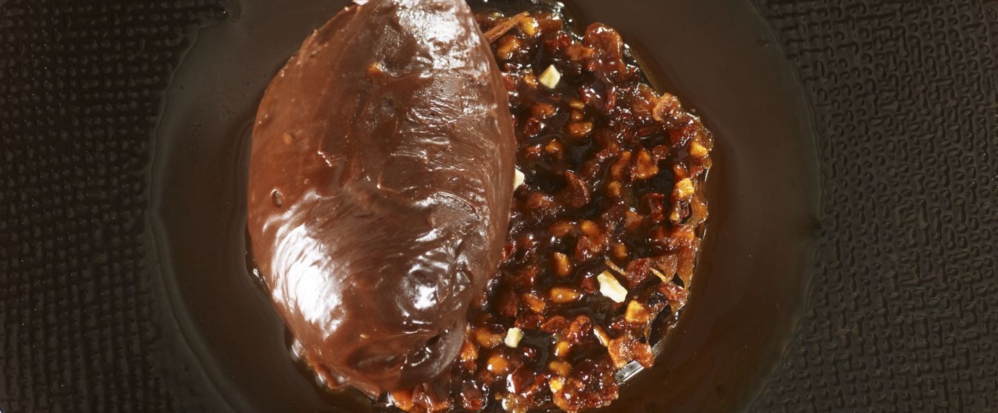 You are currently viewing Crème au moka, ganache moelleuse aux épices et chocolat, sauce caramel mou