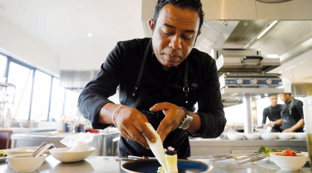 Lire la suite à propos de l’article Le Chef Lalaina, un ambassadeur de la cuisine haut de gamme Malgache