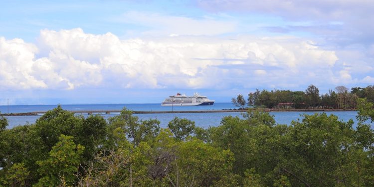 You are currently viewing Le paquebot Hanseatic Spirit est de retour sur les côtes malgaches